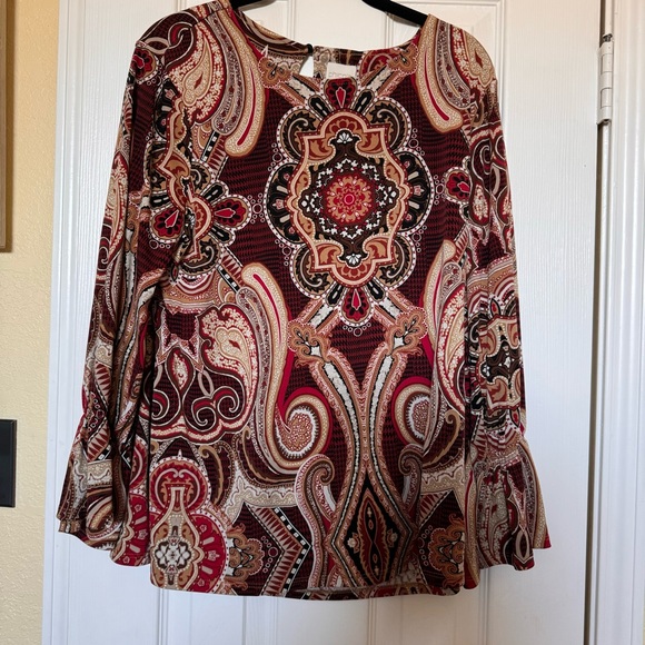 Chicos Top - Super Cute - Size 2  Burgundy Tan Black bell sleeves. - Picture 1 of 4